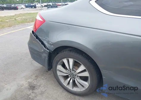 2008 Honda Accord 2.4 Ex-L z USA, uszkodzony, nr VIN 1HGCS12888A024229